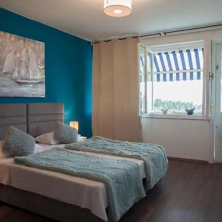 Viktorija شقة *